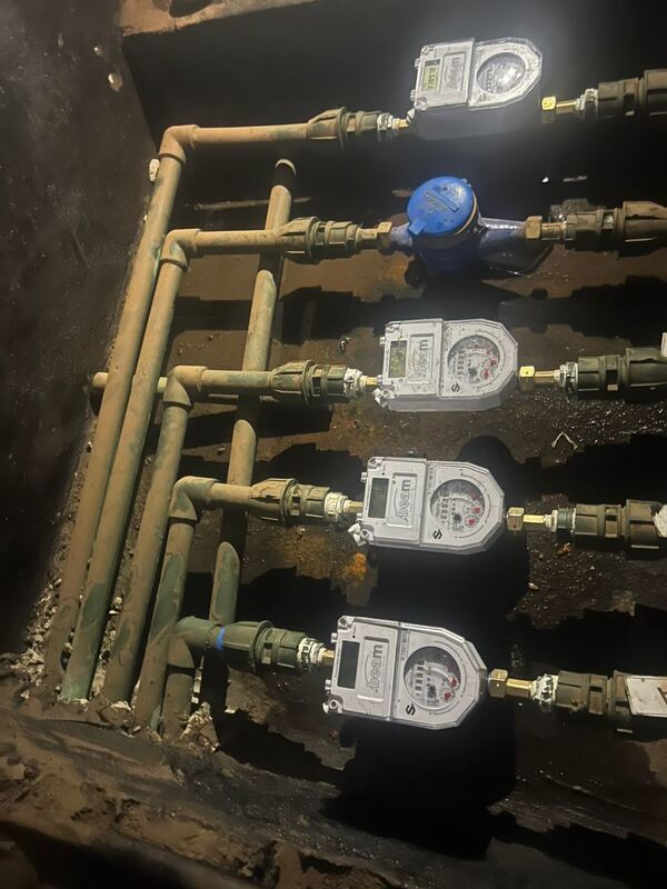 سلسلة عدادات المياه الذكية (معيار STS) IP68 OEM قابلة للتخصيص عرض ميكانيكي واضح (ضد الضباب) المياه الأساسية الموثوقة